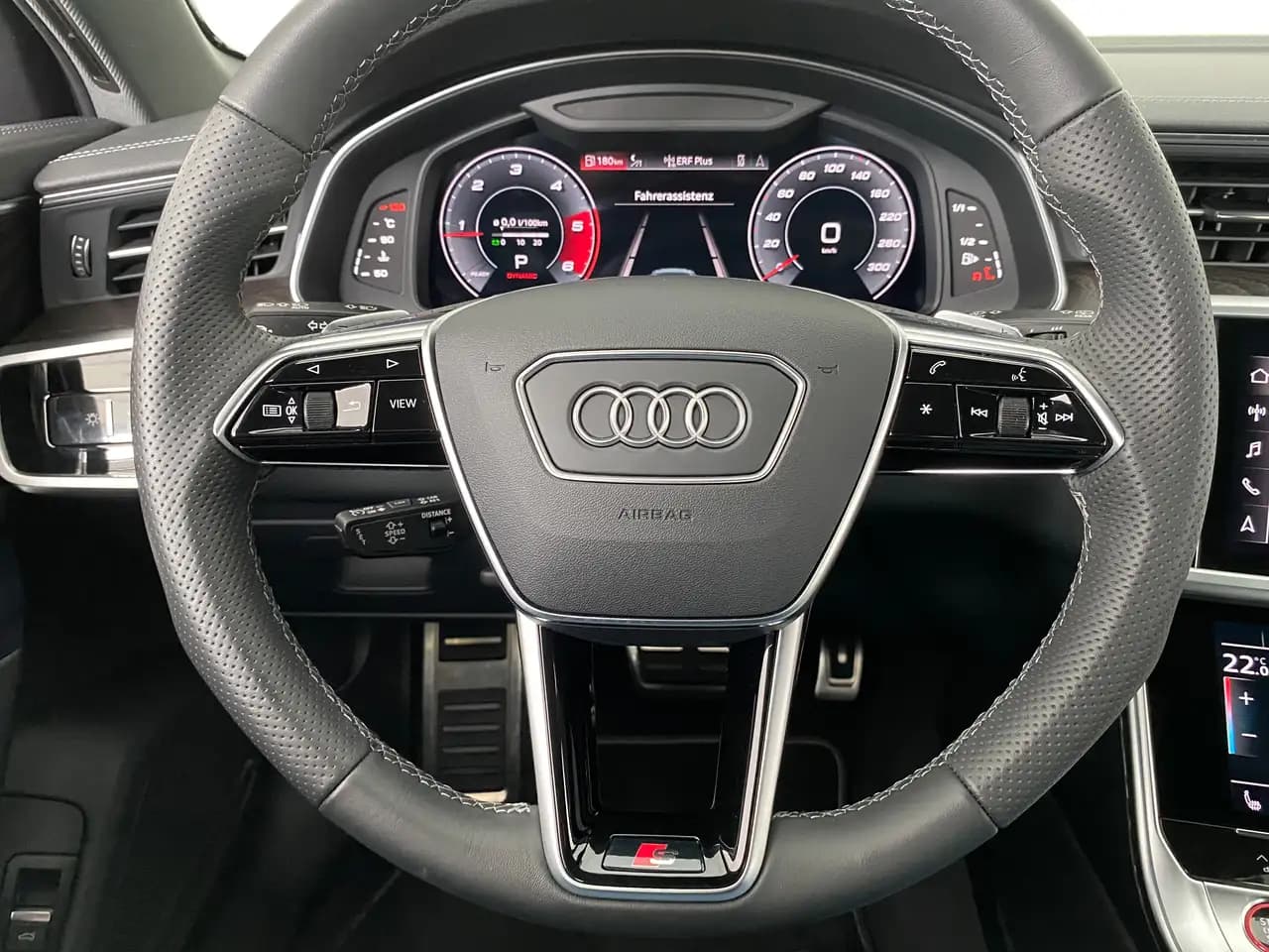 Audi S6 2023 г. 36823 км. — фото 29