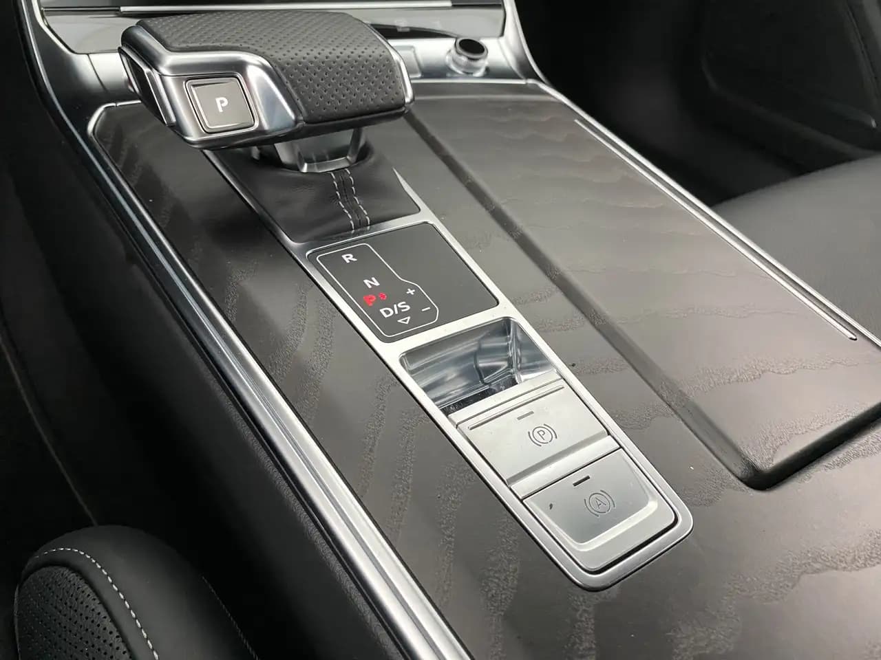 Audi S6 2023 г. 36823 км. — фото 47