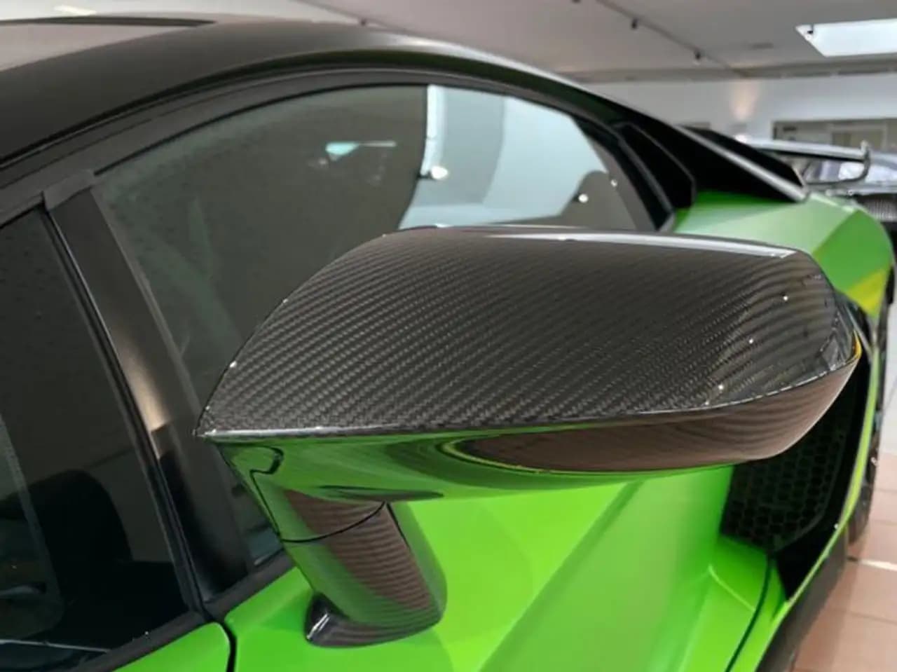 Lamborghini Aventador 2021 г. 6010 км. — фото 8