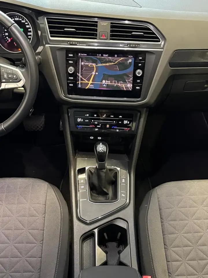 Volkswagen Tiguan 2022 г. 54042 км. — фото 14