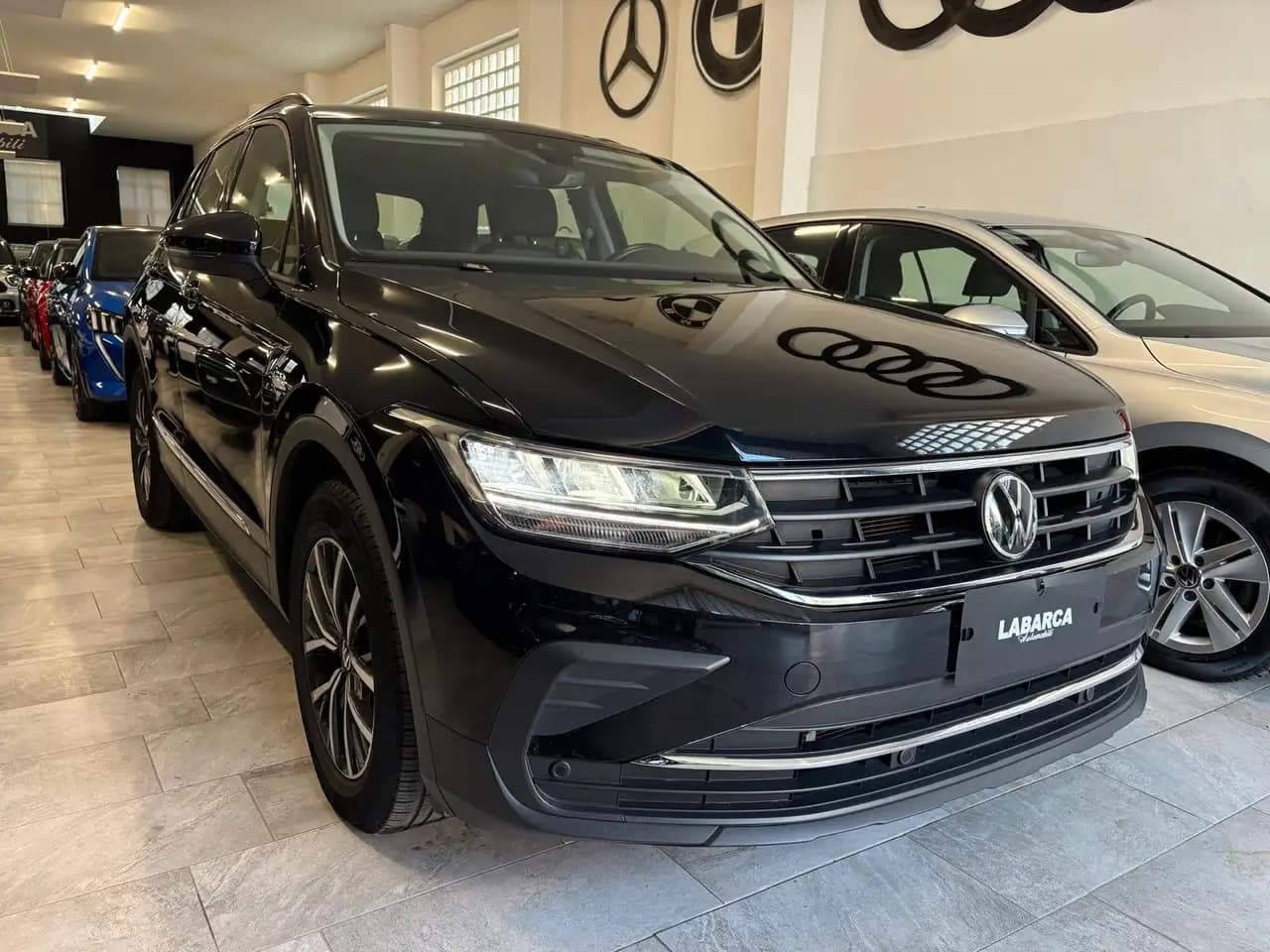 Volkswagen Tiguan 2022 г. 54042 км. — фото 4