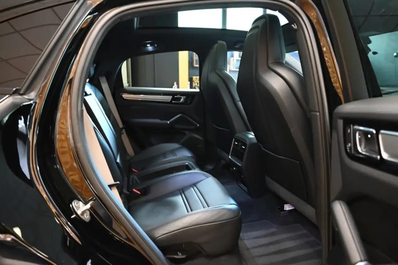 Porsche Cayenne Coupe 2022 г. 46034 км. — фото 11