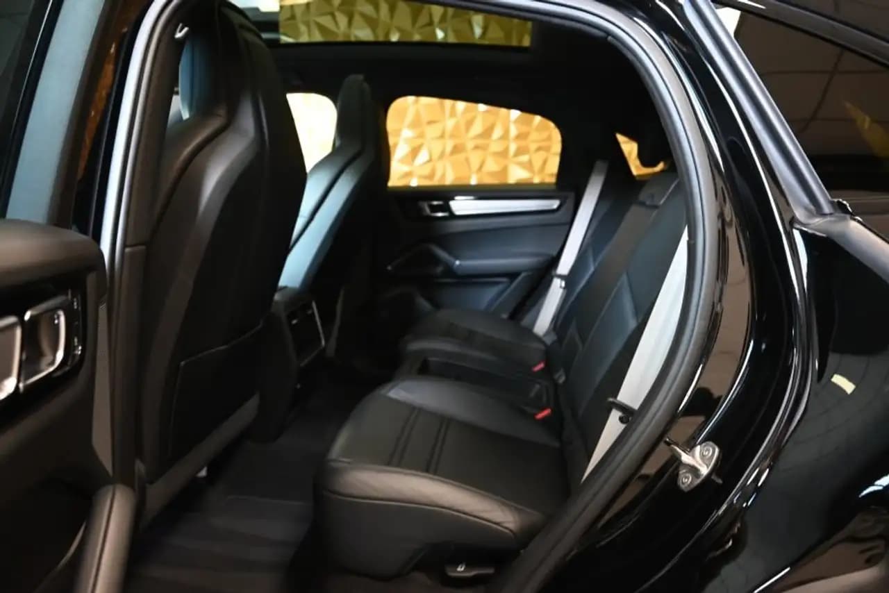 Porsche Cayenne Coupe 2022 г. 46034 км. — фото 12