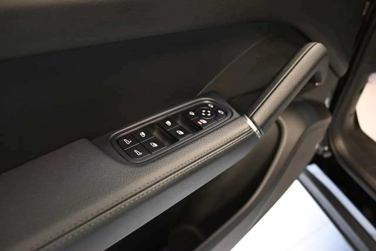Porsche Cayenne Coupe 2022 г. 46034 км. — фото 24