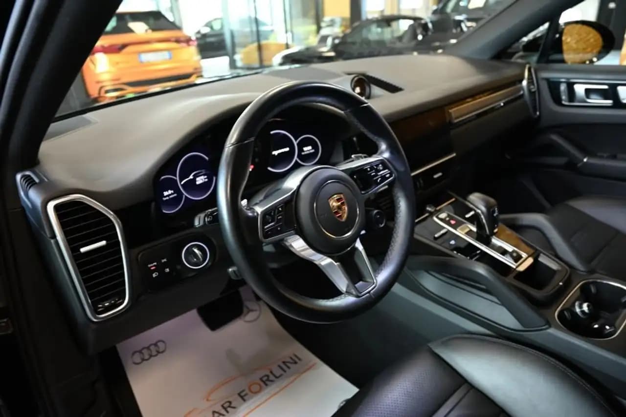 Porsche Cayenne Coupe 2022 г. 46034 км. — фото 25