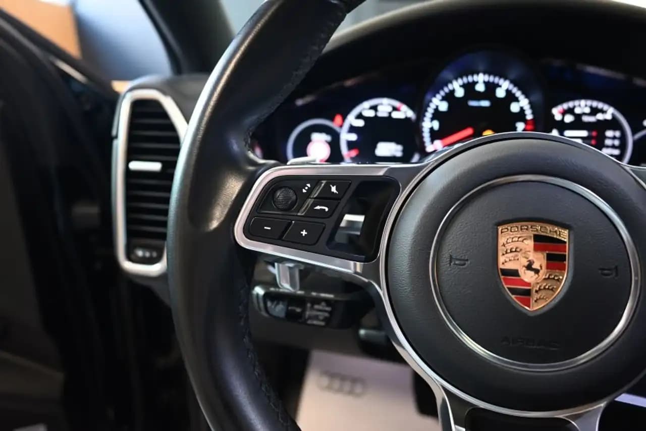 Porsche Cayenne Coupe 2022 г. 46034 км. — фото 27