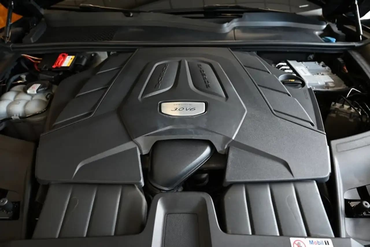 Porsche Cayenne Coupe 2022 г. 46034 км. — фото 45