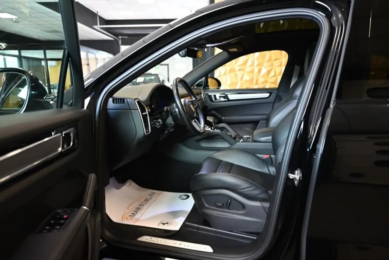 Porsche Cayenne Coupe 2022 г. 46034 км. — фото 9
