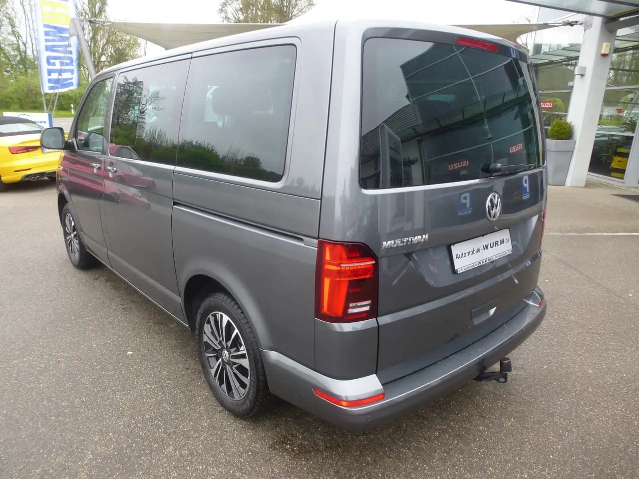 Volkswagen Multivan 2021 г. 8952 км. — фото 2