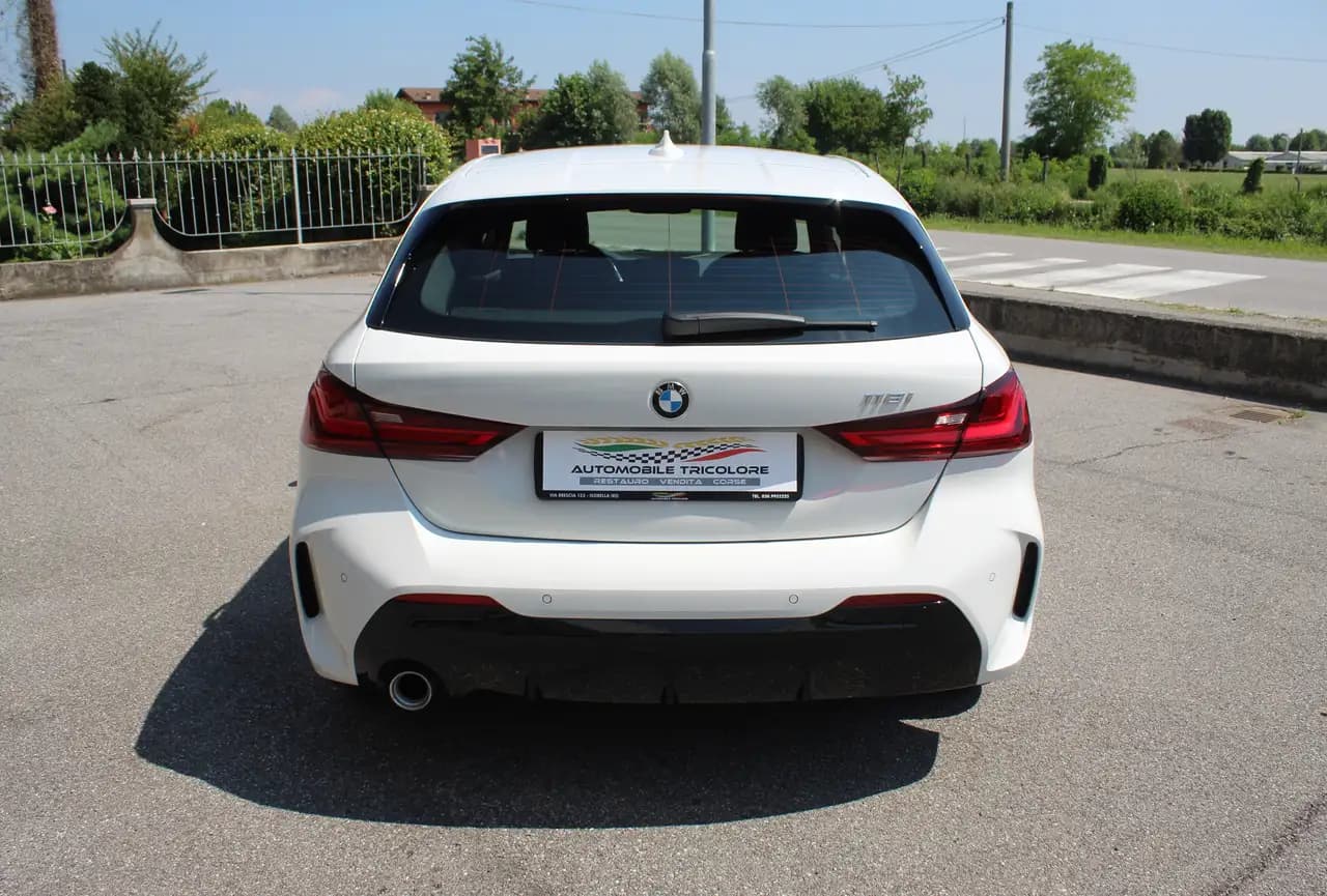 BMW 1 серия 2023 г. 8323 км. — фото 6