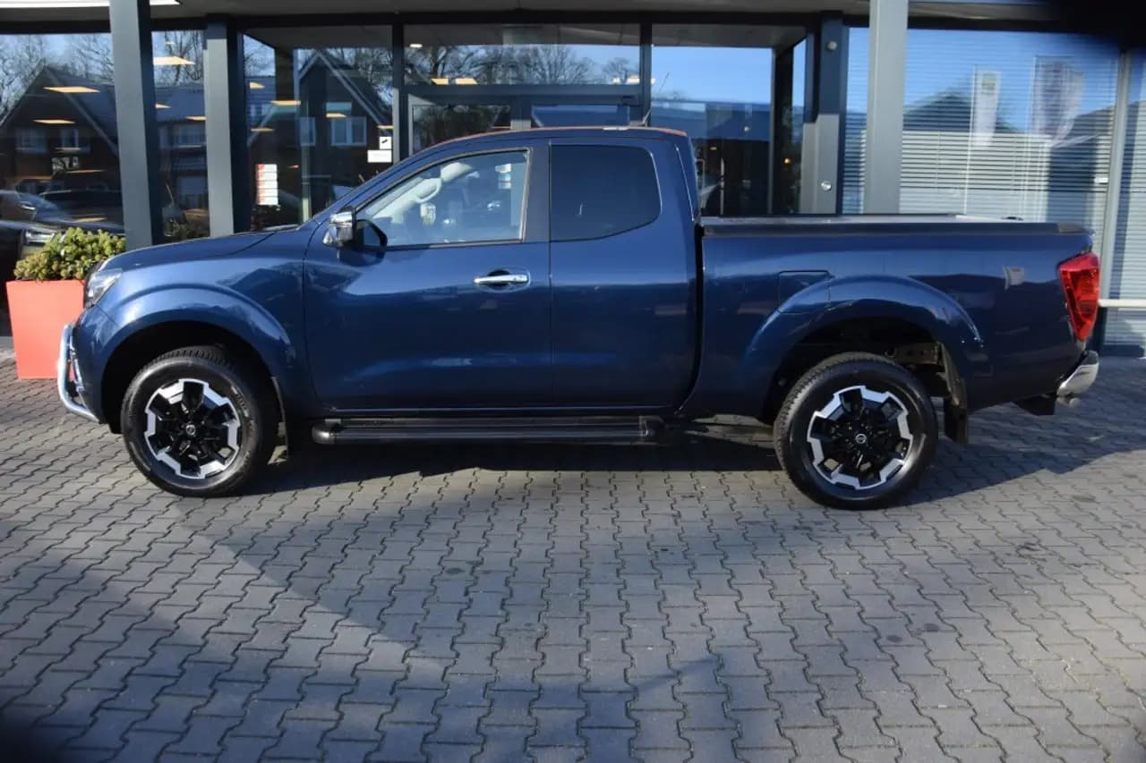 Nissan Navara 2021 г. 49978 км. — фото 2