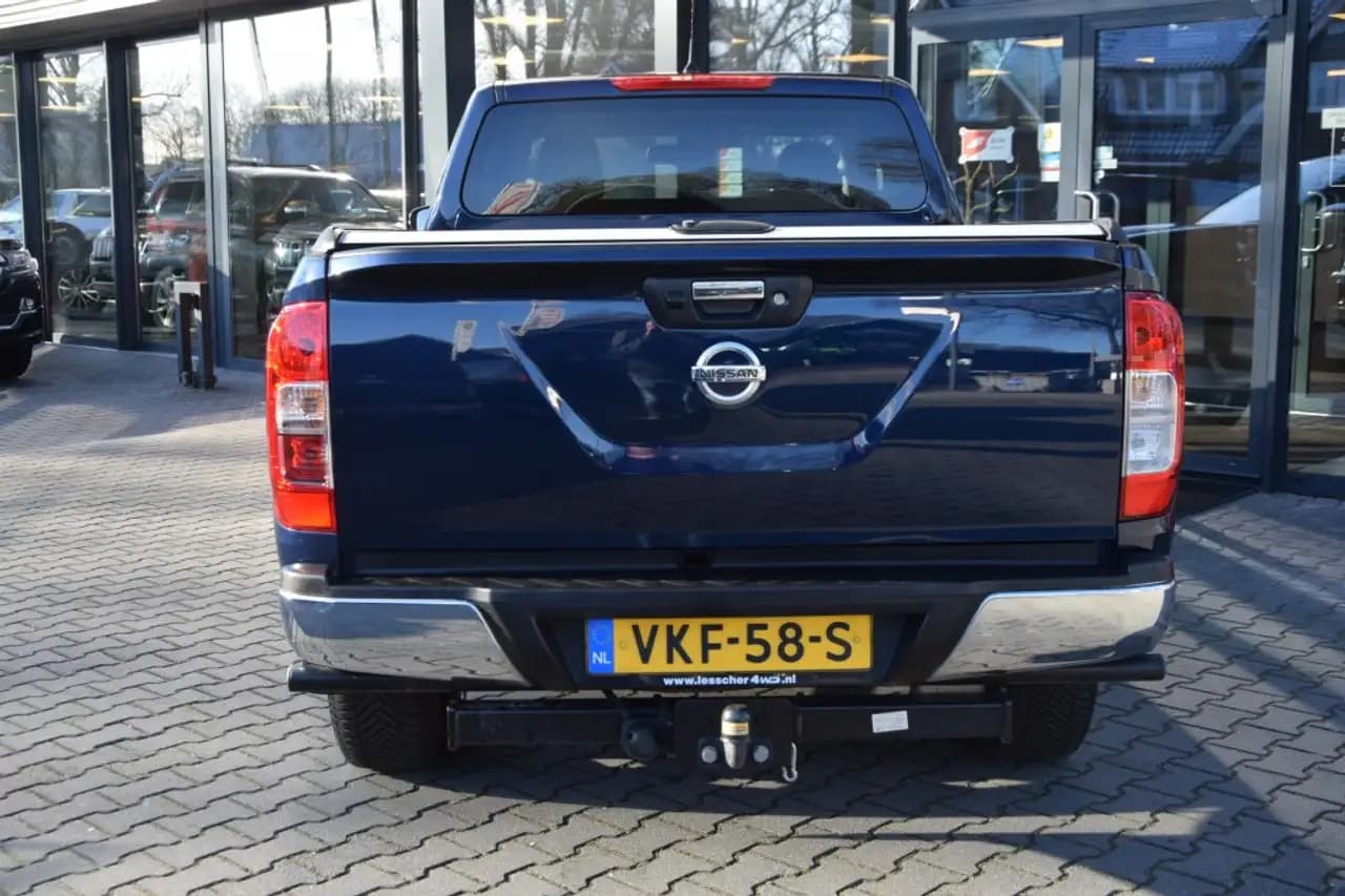 Nissan Navara 2021 г. 49978 км. — фото 5