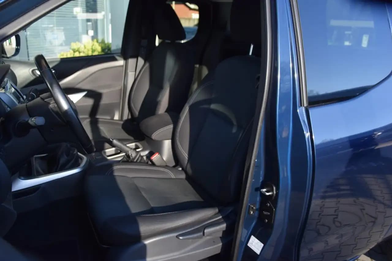 Nissan Navara 2021 г. 49978 км. — фото 7