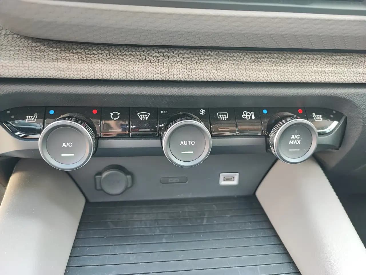 Citroen C5 Aircross 2022 г. 7472 км. — фото 7
