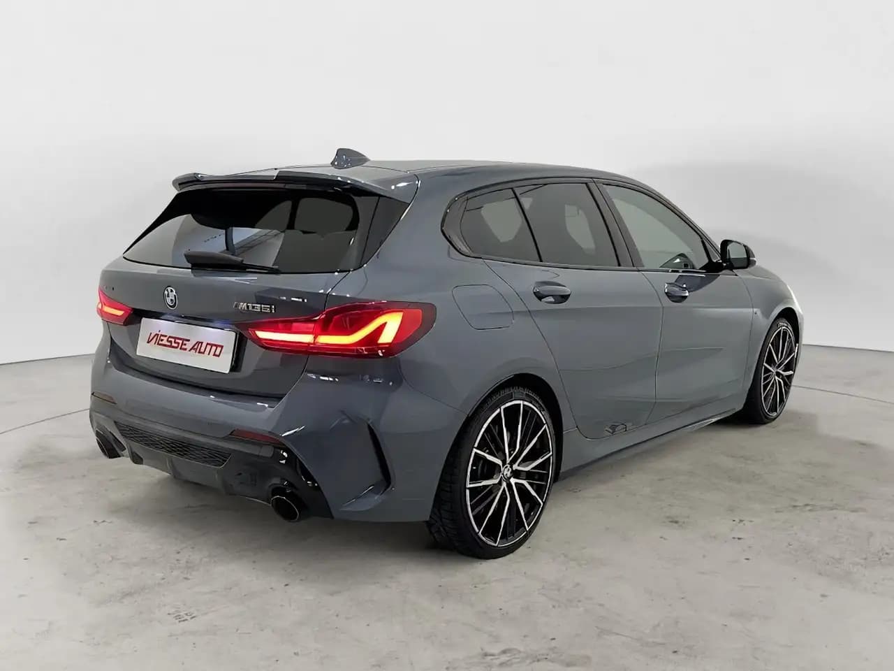 BMW 1 серия 2021 г. 39566 км. — фото 4