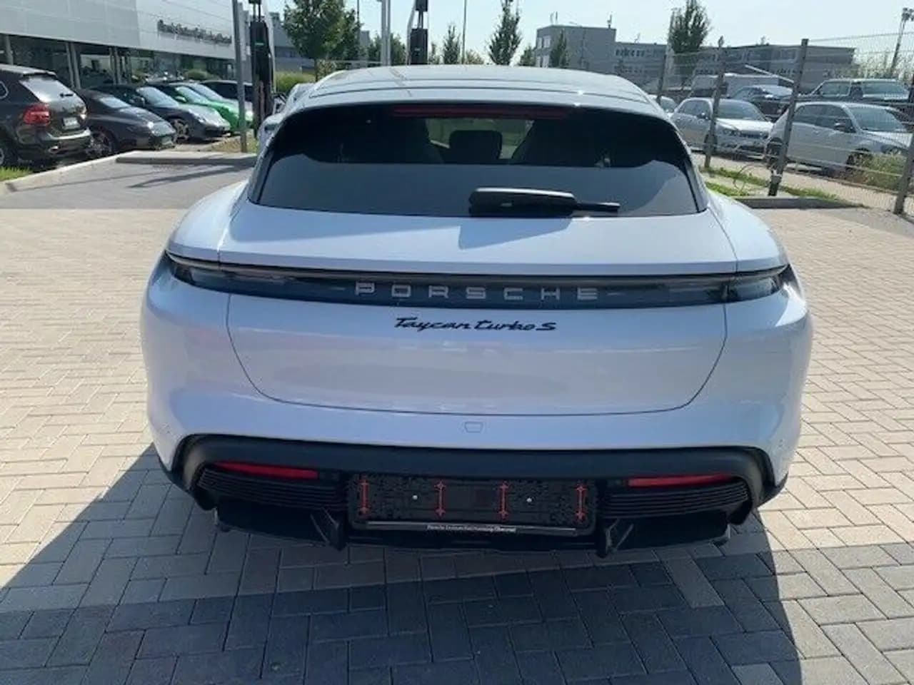 Porsche Taycan 2021 г. 13618 км. — фото 16