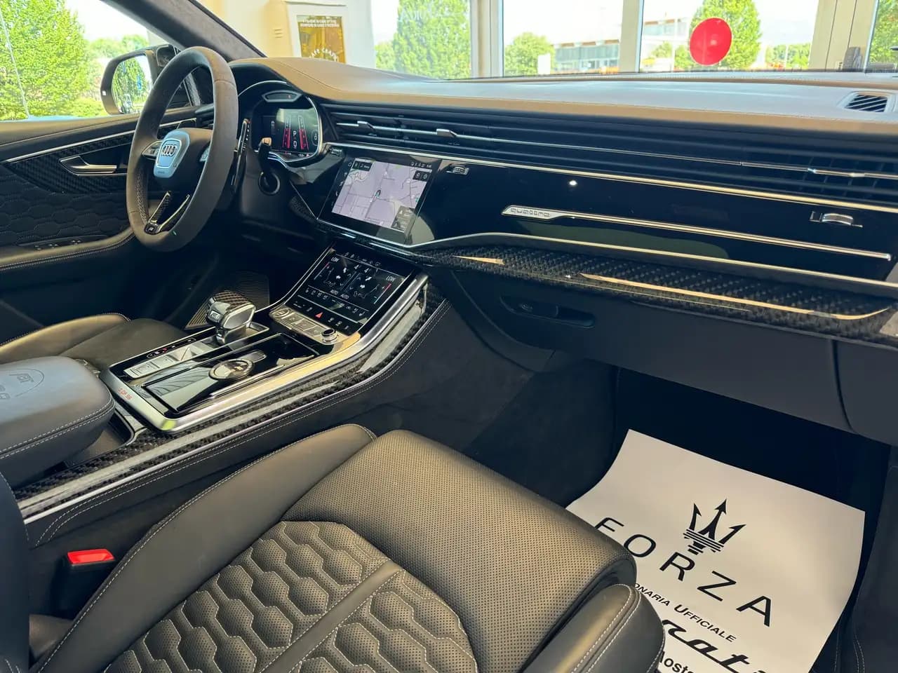 Audi Q8 2022 г. 49087 км. — фото 12