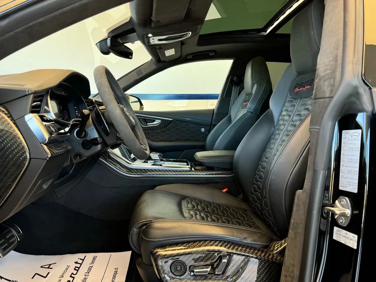 Audi Q8 2022 г. 49087 км. — фото 6