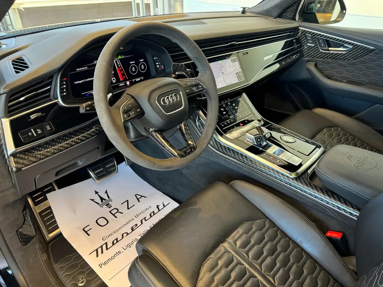 Audi Q8 2022 г. 49087 км. — фото 9