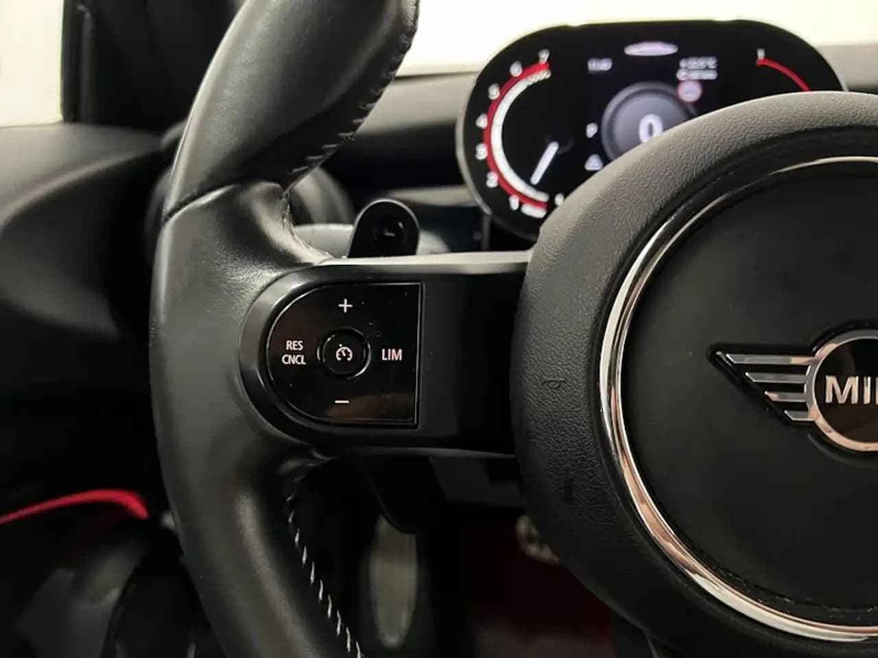 MINI John Cooper Works 2022 г. 40418 км. — фото 15