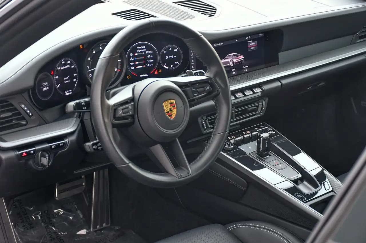 Porsche 911 Carrera S 2021 г. 17341 км. — фото 15