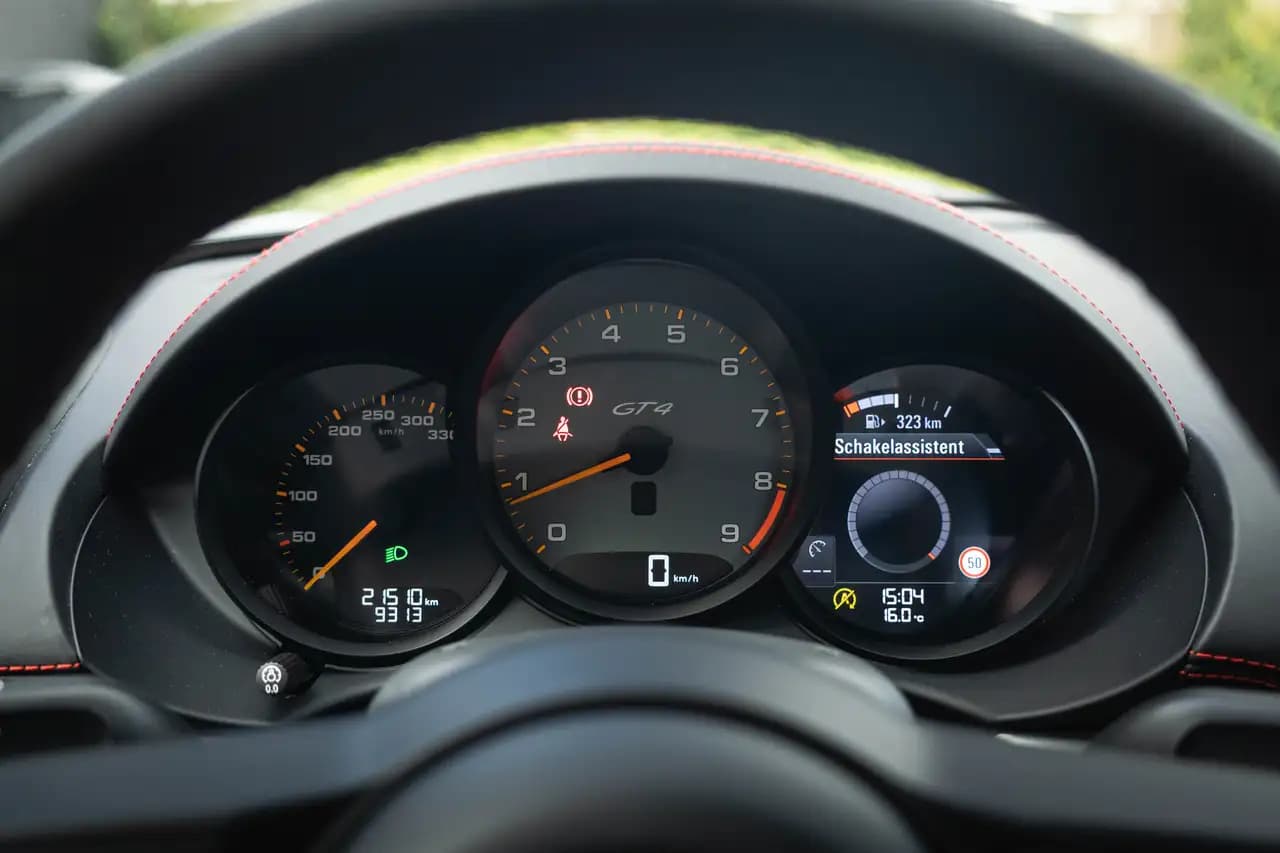 Porsche 718 Cayman (2020) 21087 км. — фото 30