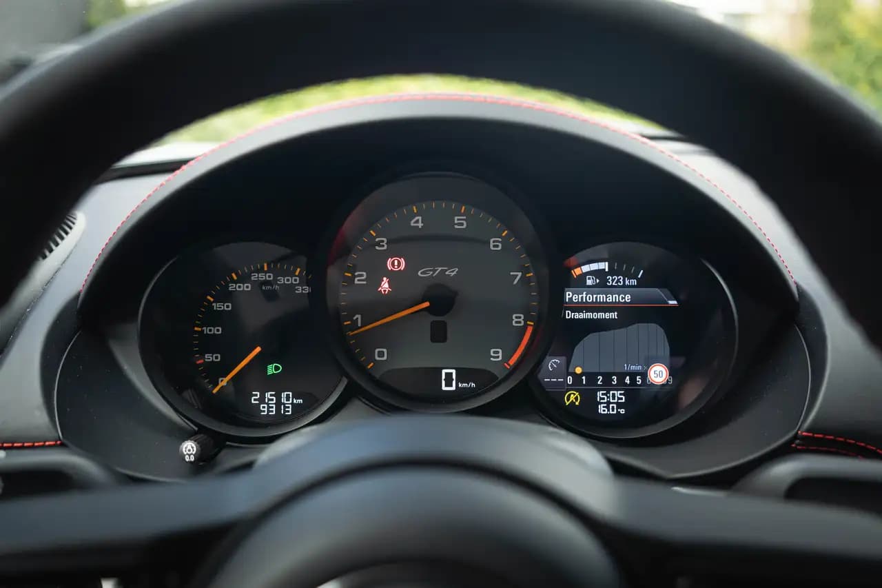 Porsche 718 Cayman (2020) 21087 км. — фото 32