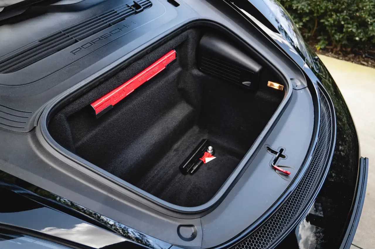 Porsche 718 Cayman (2020) 21087 км. — фото 50