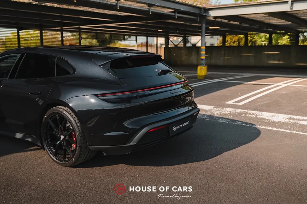 Porsche Taycan 2022 г. 13389 км. — фото 16