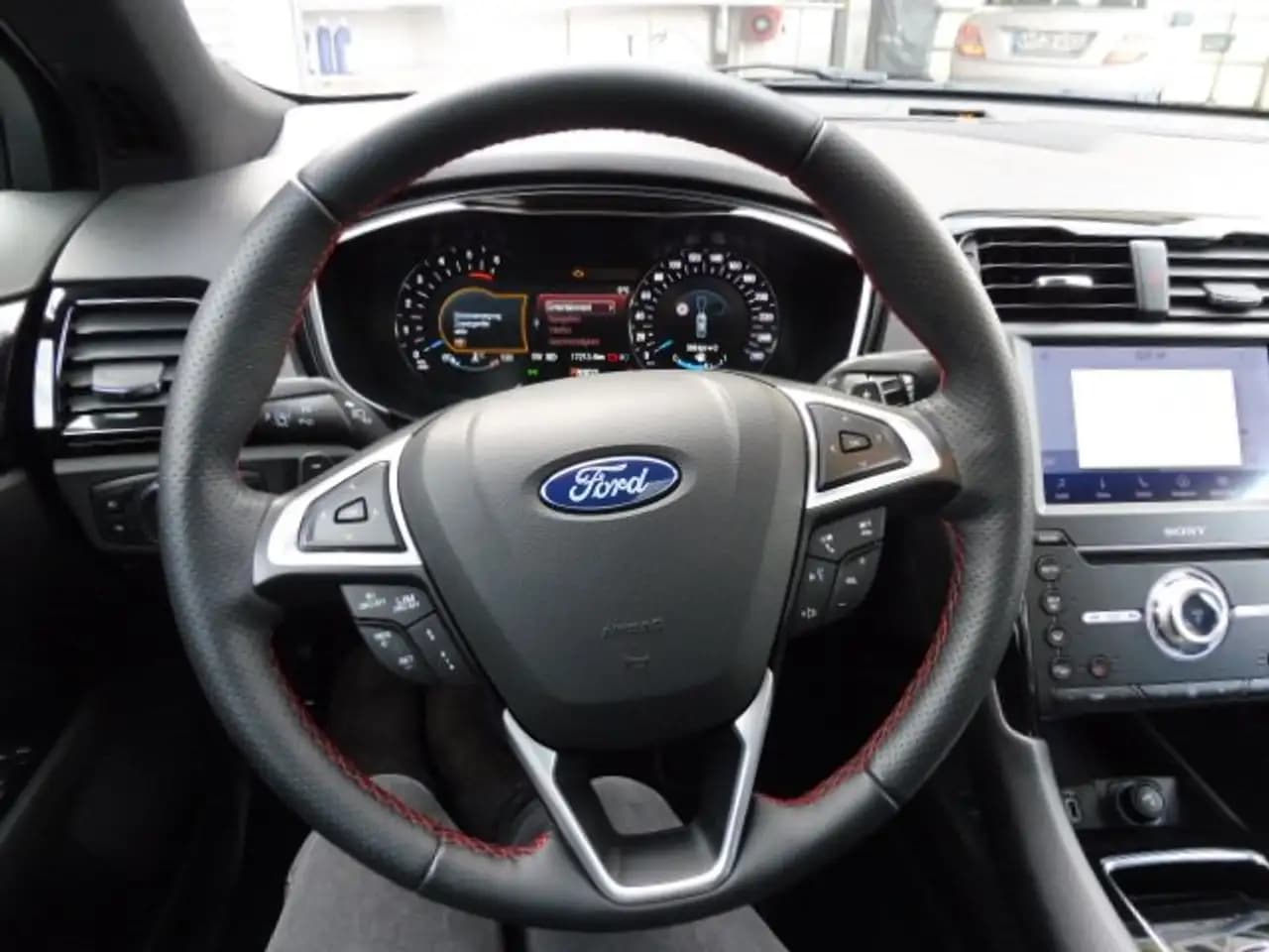 Ford Mondeo 2021 г. 52075 км. — фото 14