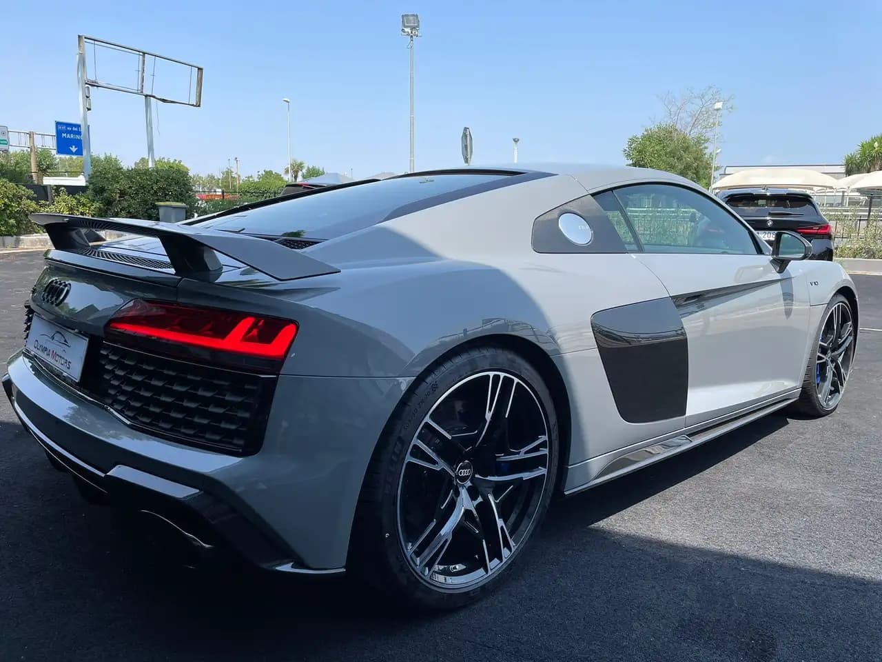 Audi R8 2021 г. 14956 км. — фото 6