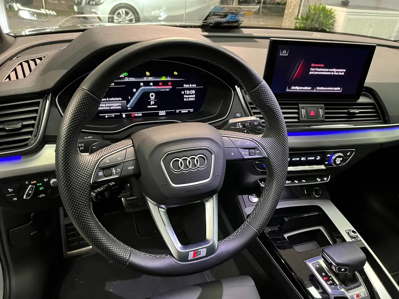 Audi Q5 2022 г. 41013 км. — фото 14
