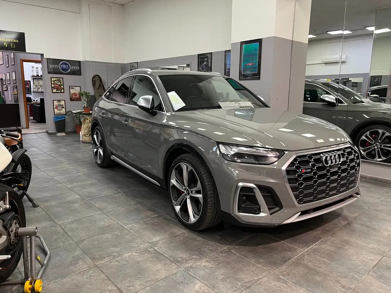 Audi Q5 2022 г. 41013 км. — фото 3