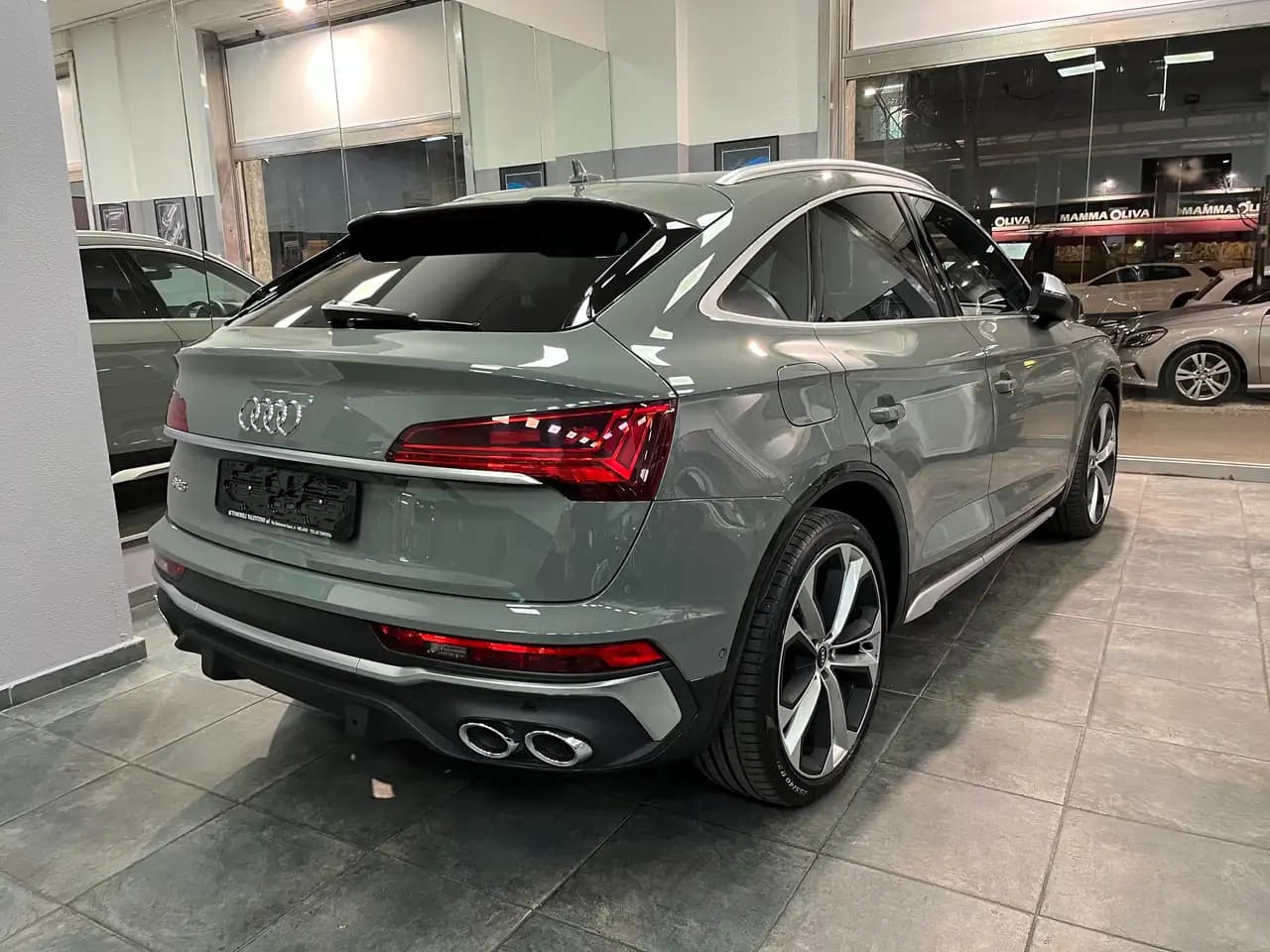 Audi Q5 2022 г. 41013 км. — фото 8