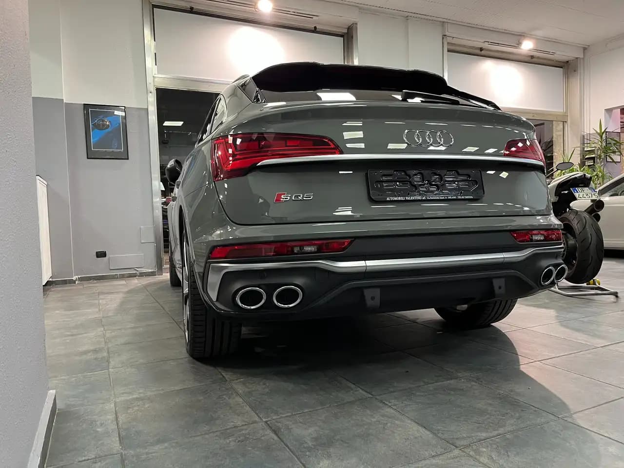 Audi Q5 2022 г. 41013 км. — фото 9