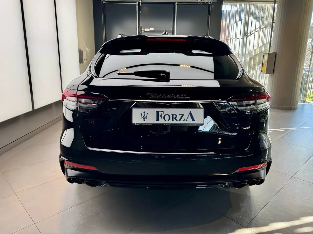 Maserati Levante 2021 г. 63693 км. — фото 7