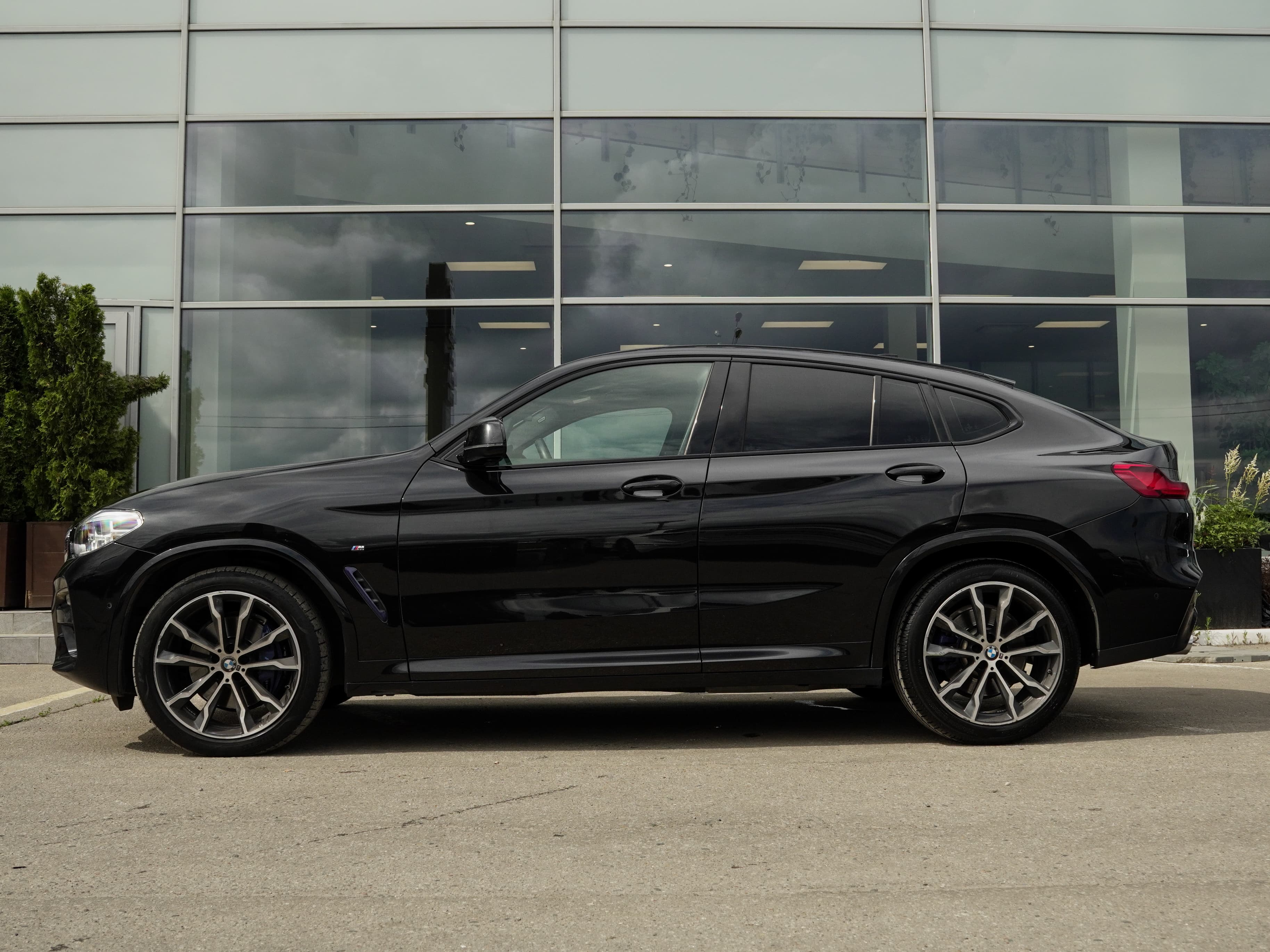 BMW X4 — фото 4