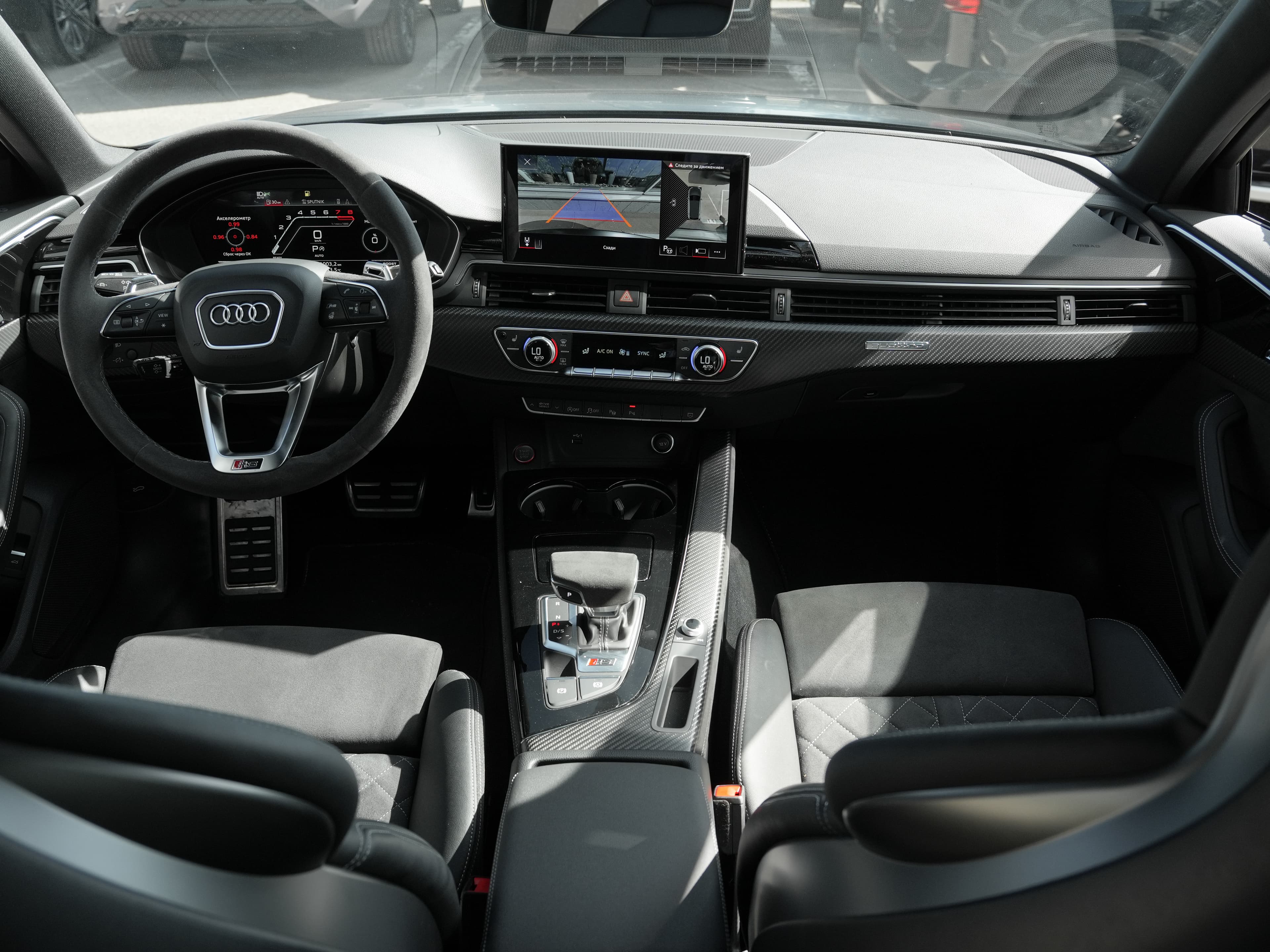 Audi RS4 — фото 16