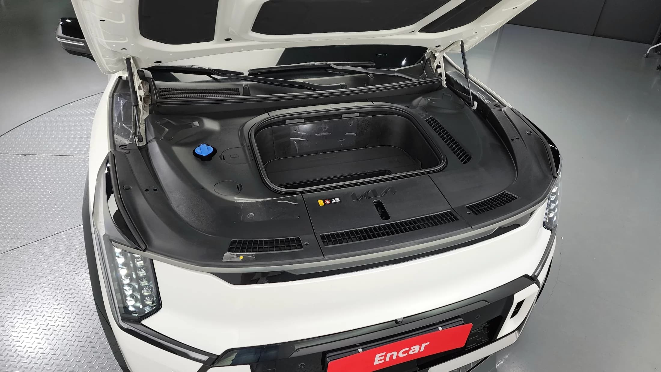 Kia EV9 Long Range 4WD GT Line, электромобиль, 2024 г. 46448 км. — фото 6