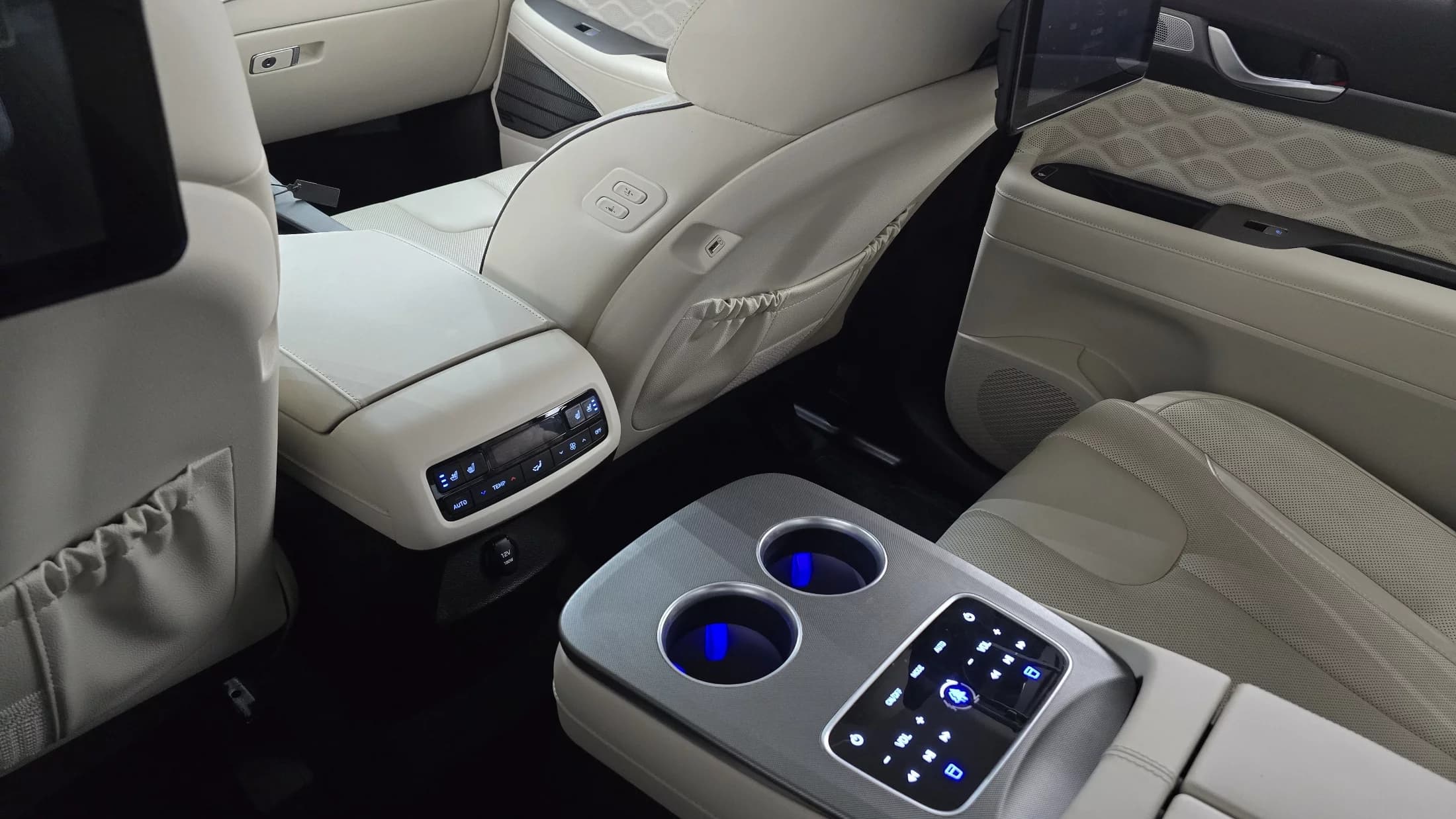 Hyundai Palisade Gasoline 3.8 2WD VIP, 2021 г. 108600 км. — фото 36