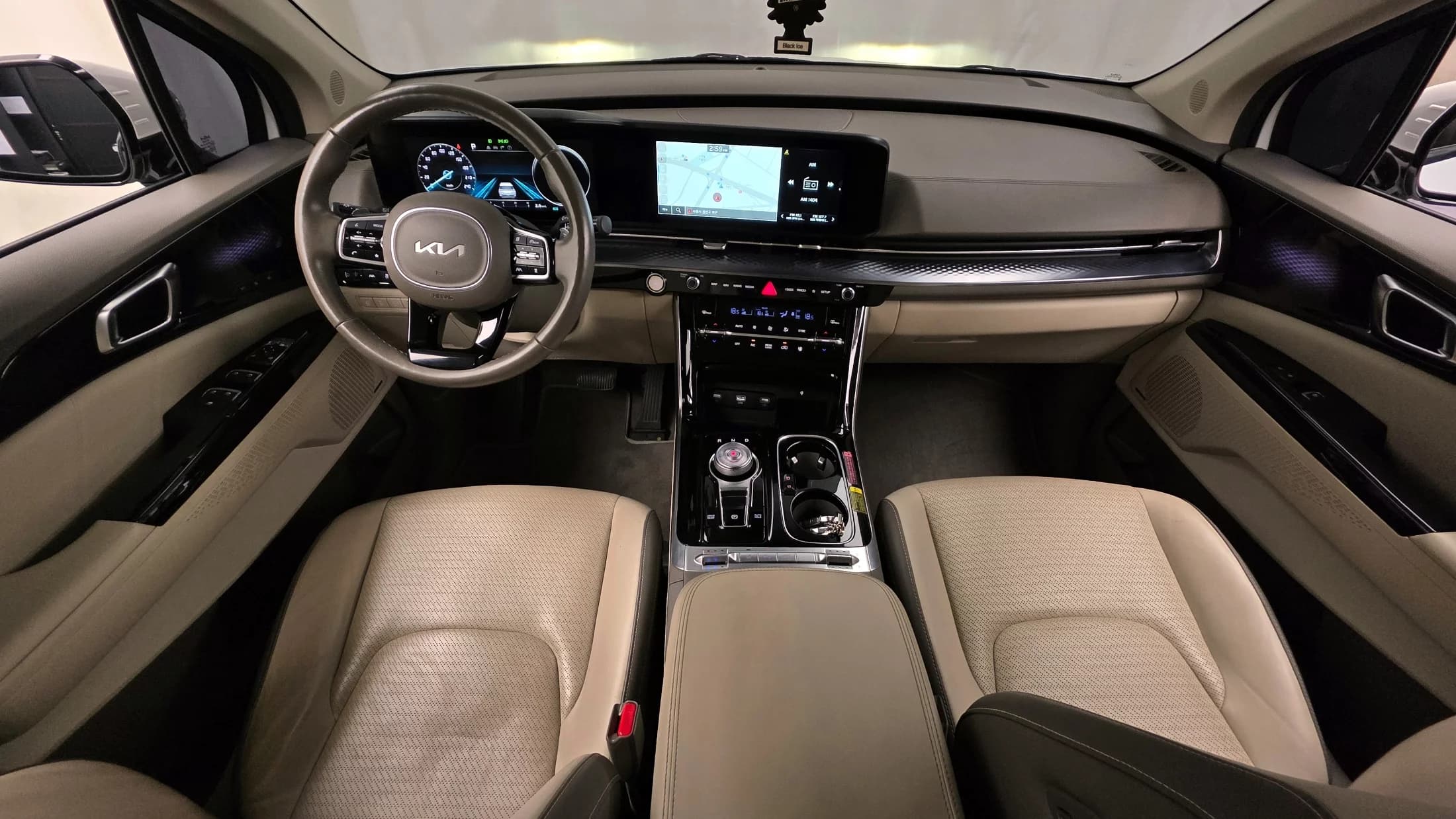 Kia Carnival Gasoline 4-Seater Hi-Limousine Signature, 2022 г. 126674 км. — фото 7