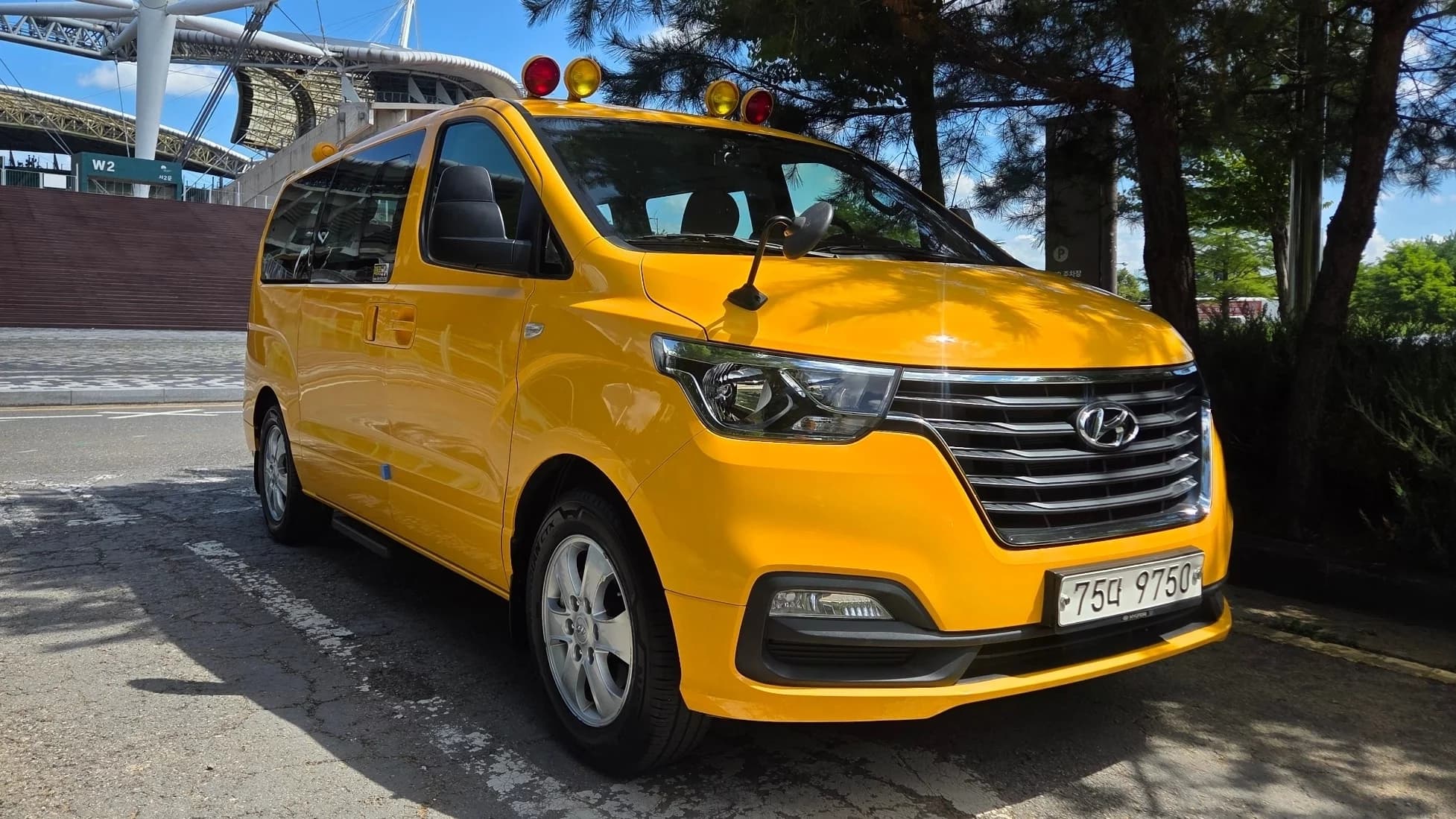 Hyundai Starex School Bus LPi, 2021 г. 27754 км. — фото 2