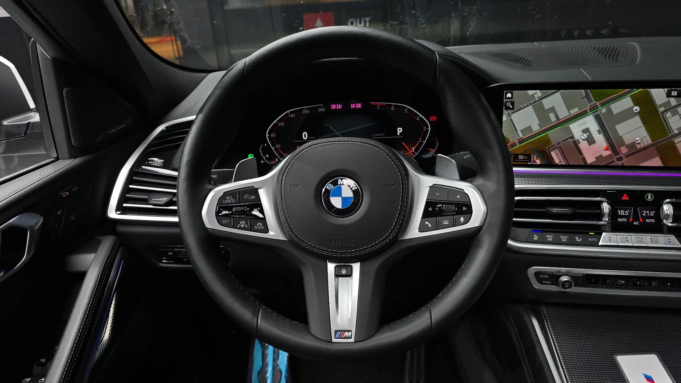 BMW X6 xDrive40i M Sport, 2023 г. 5925 км. — фото 13
