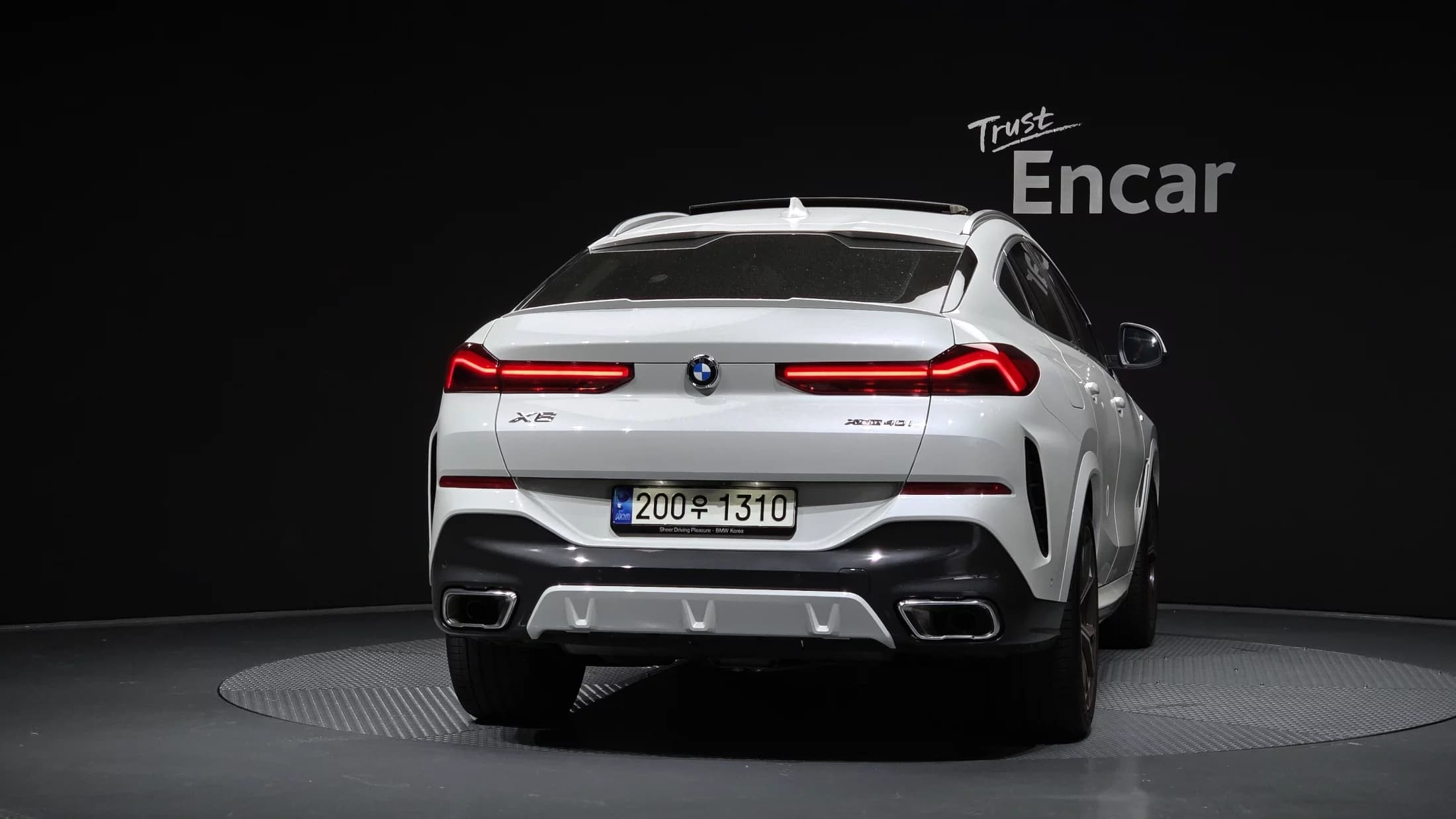 BMW X6 xDrive40i M Sport, 2023 г. 5925 км. — фото 4