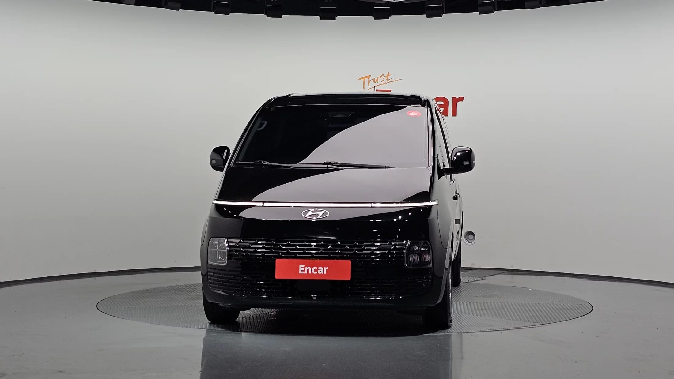 Hyundai Staria L3.5 Cargo 5-Seater Modern, 2023 г. 120291 км. — фото 3
