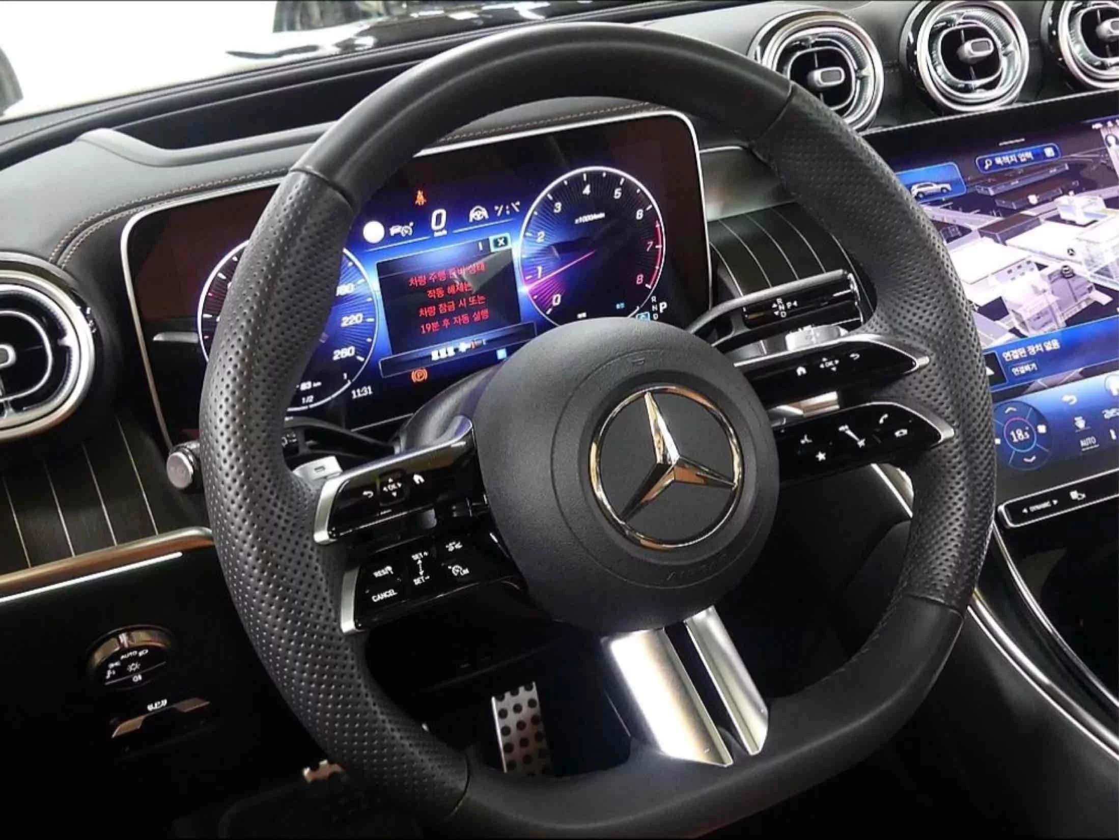 Mercedes-Benz GLC-Class GLC300 4MATIC AMG Line, 2023 г. 23145 км. — фото 12