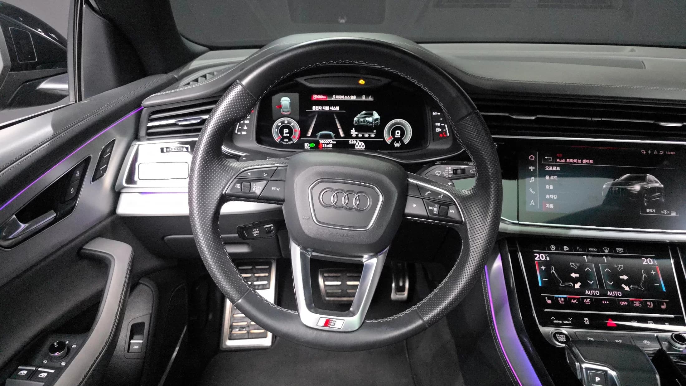 Audi Q8 50 TDI Quattro Premium, 2021 г. 160220 км. — фото 13