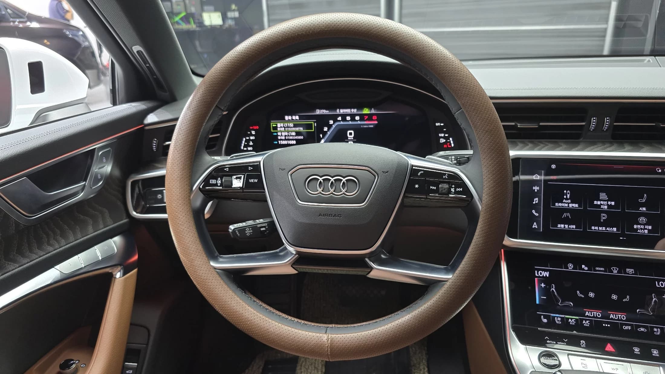 Audi A6 45 TFSI Premium, 2023 г. 28767 км. — фото 13