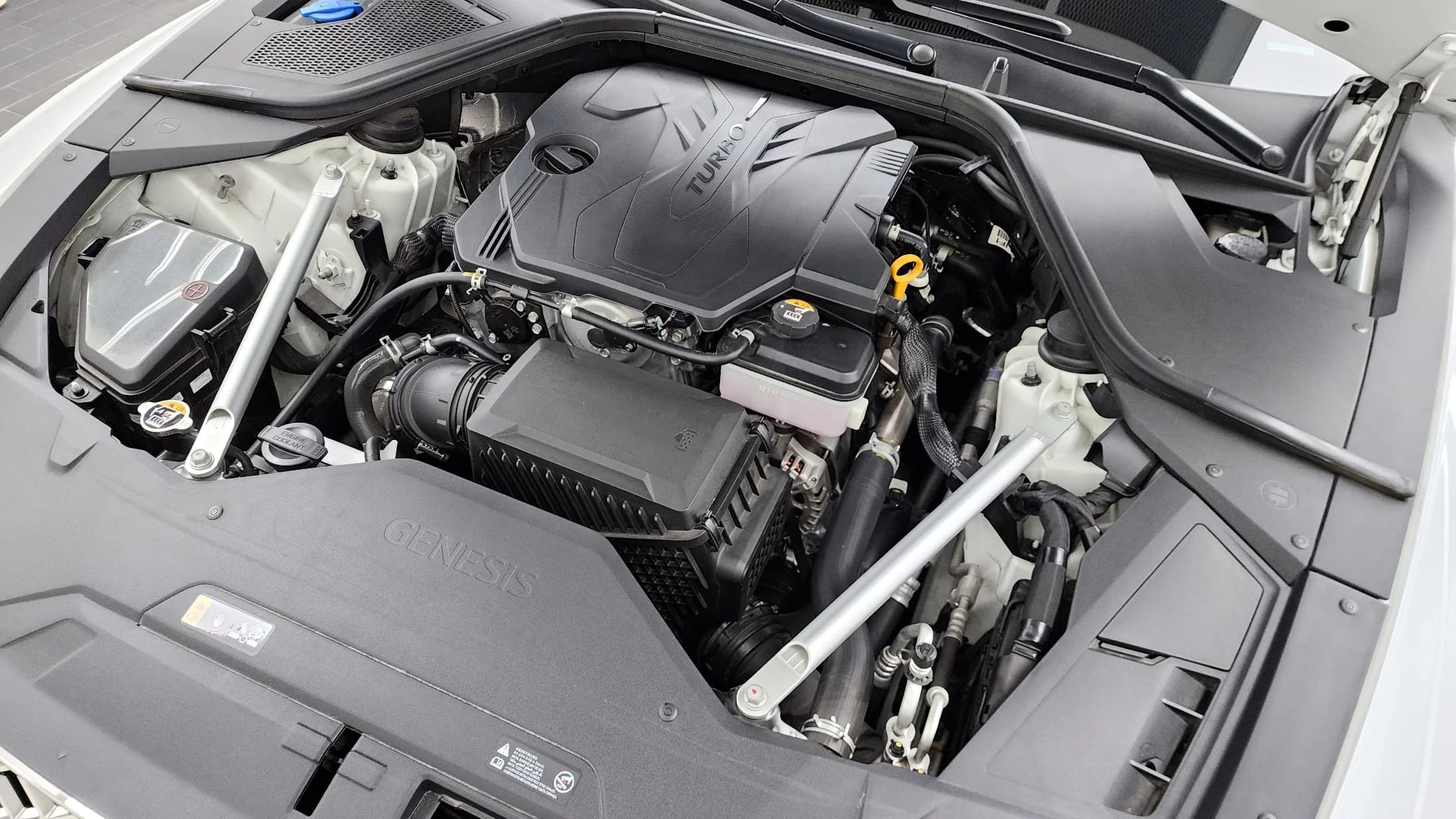 Genesis G80 Gasoline 2.5 Turbo AWD, 2023 г. 27768 км. — фото 6