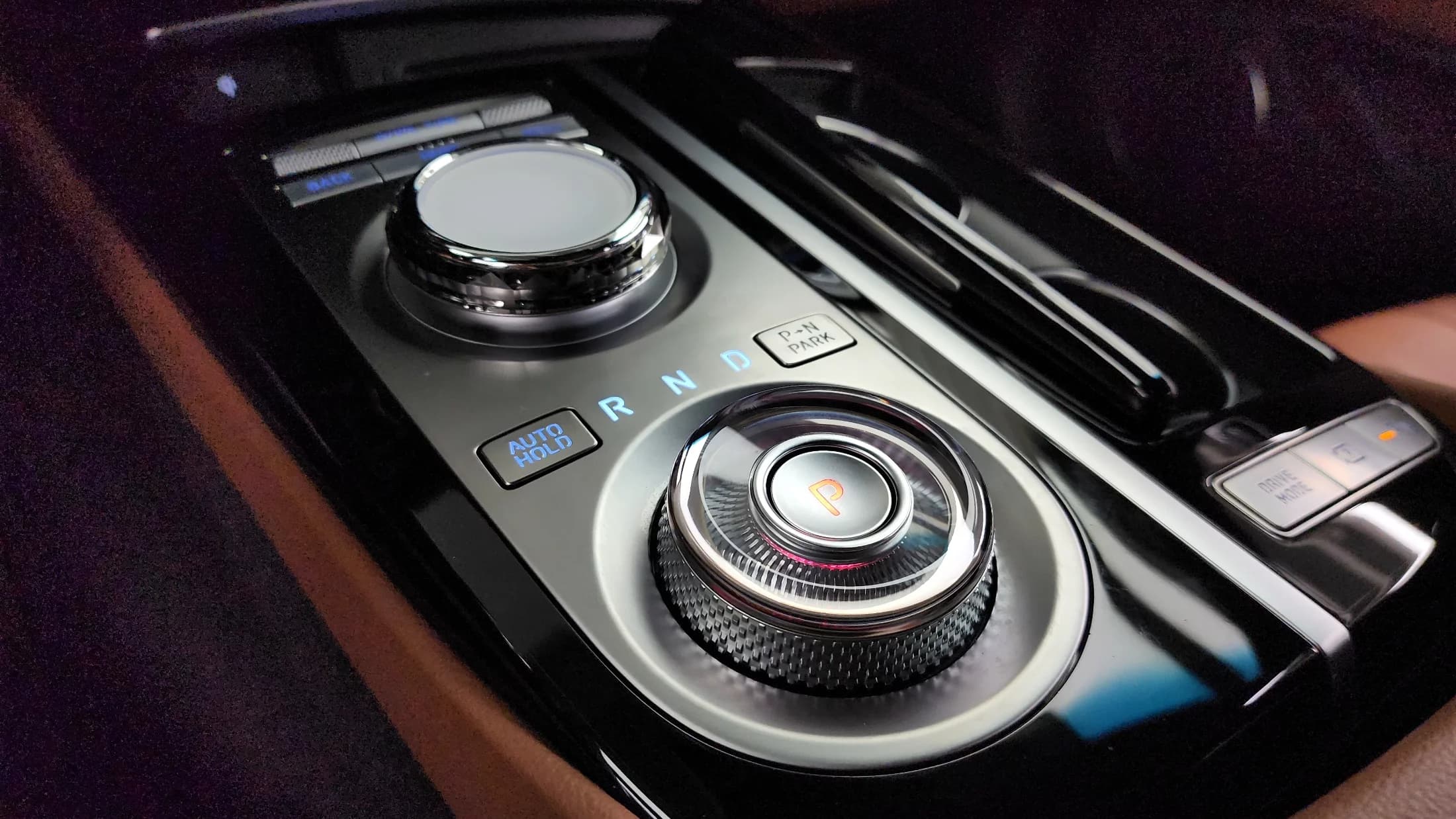 Genesis G80 Gasoline 2.5 Turbo AWD, 2023 г. 27768 км. — фото 9